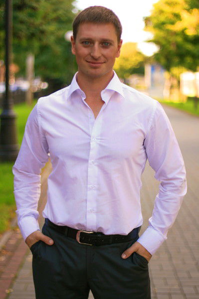 Дмитрий Николаев