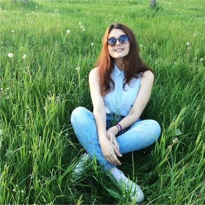 Настя Сафронова