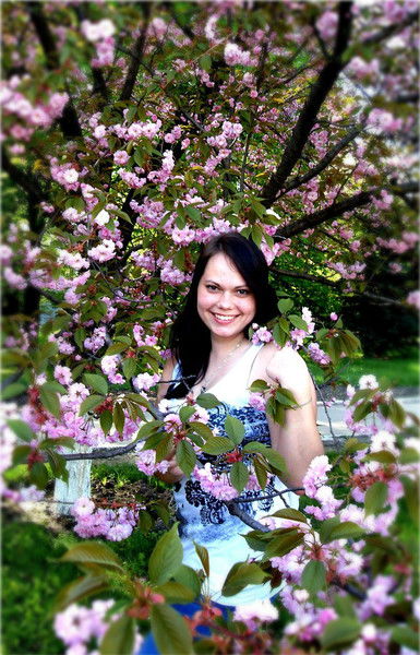 Лена Нагорная