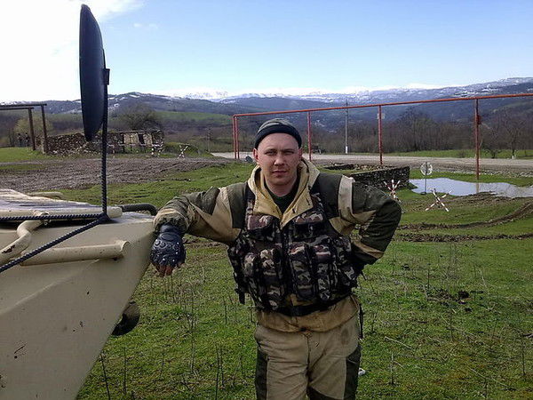 Пётр Заровнятных