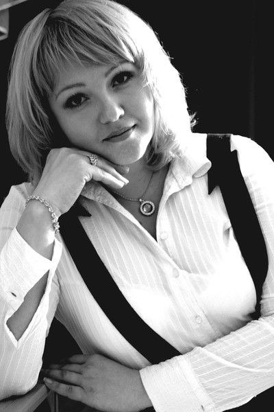 Леля Кармен