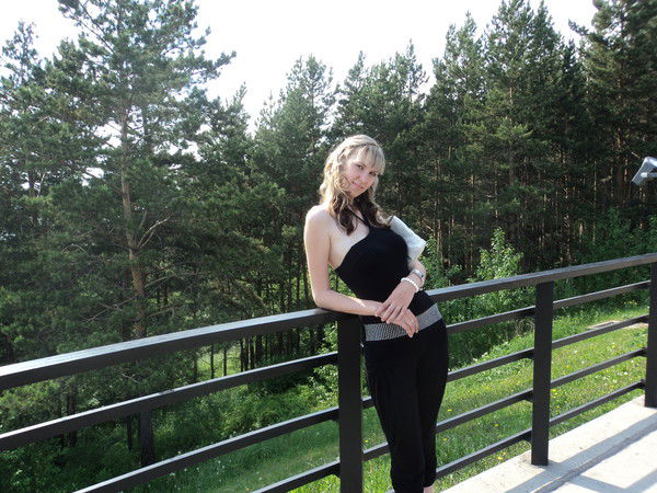 Венера Карманова