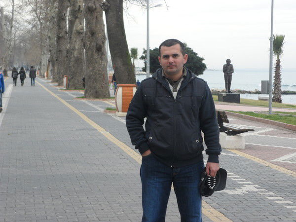 Неизвестно Неизвестно