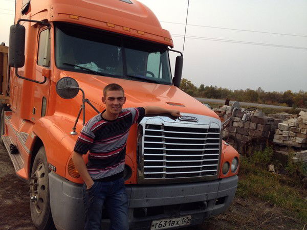 Алексей Шахов