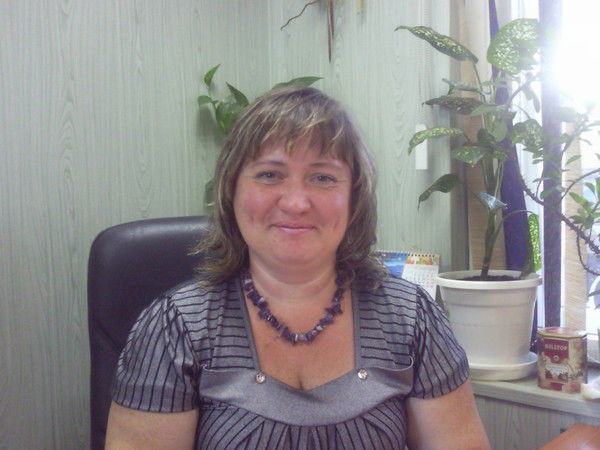 Елена Рой