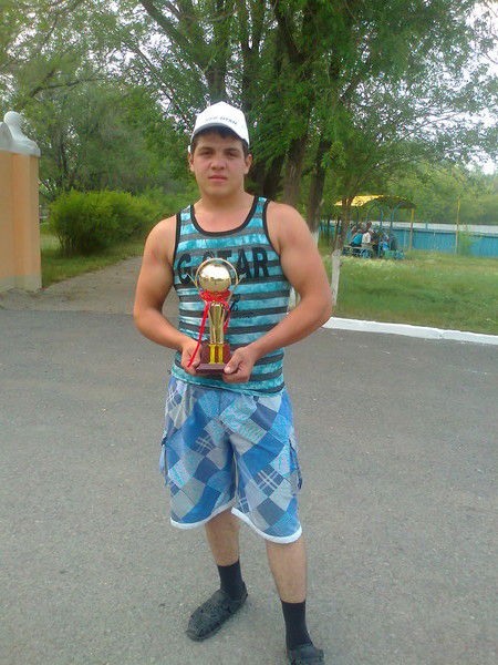 Влад Емельянович