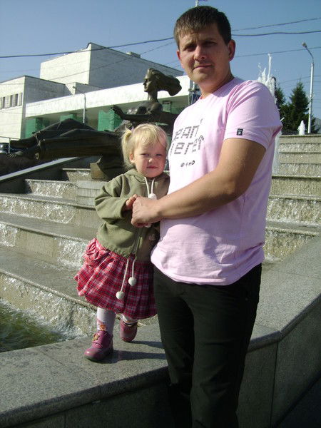 Денис Казиханов