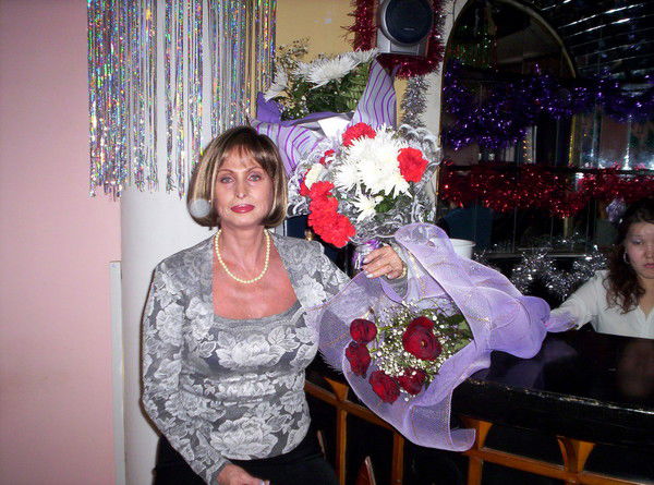 Людмила Хохлова