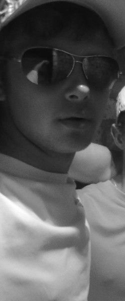 Саша Артюшенко