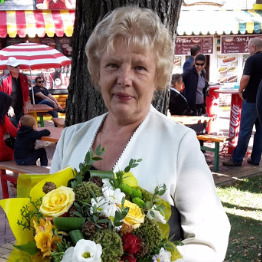 Елена Маликова