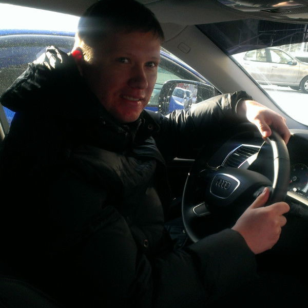 Владимир Костров