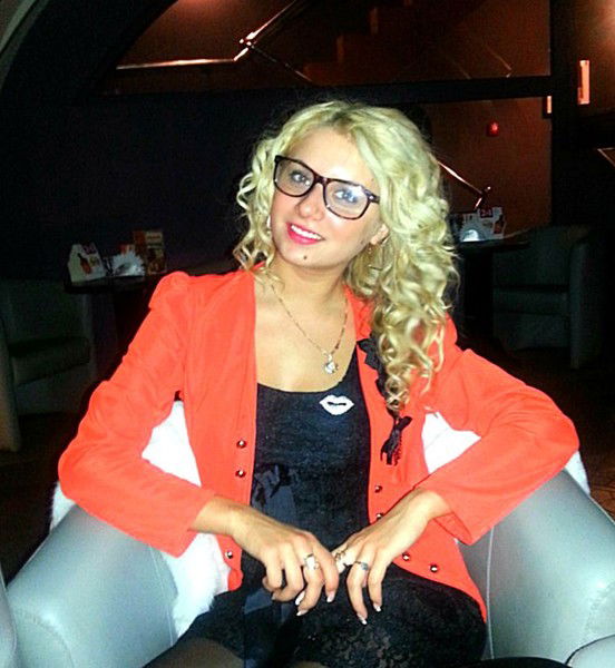 Яна Светличная