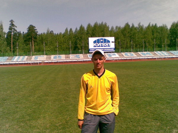 Вася Учанев