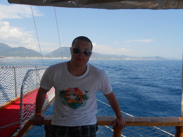 Влад Тальнишных