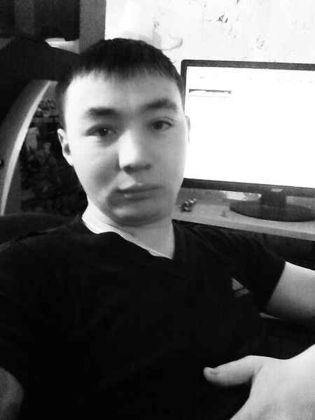 Досан Аманжол