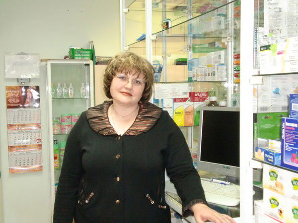 Лариса Новокрещенова