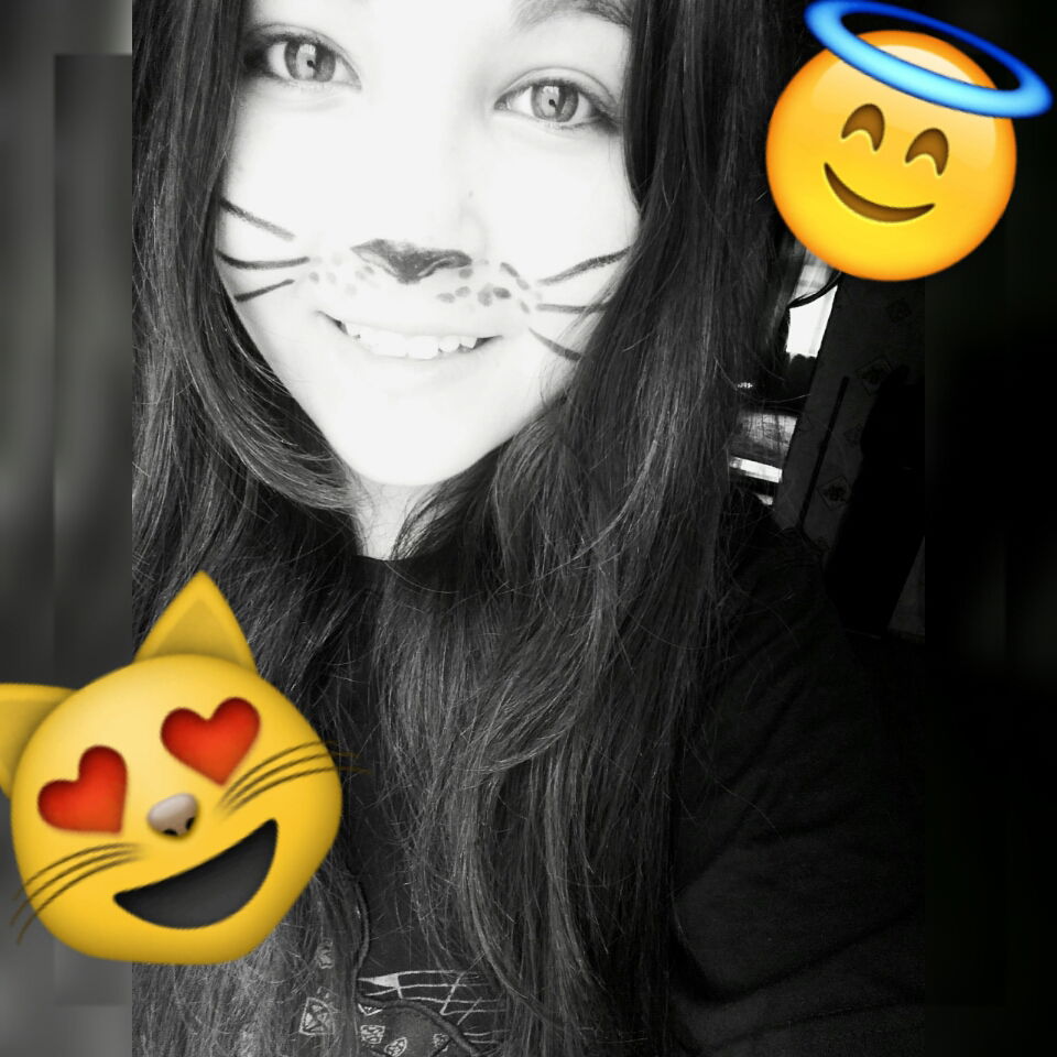 Александра Ворон