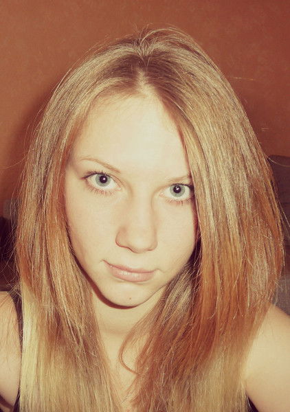 Анна Селезнева