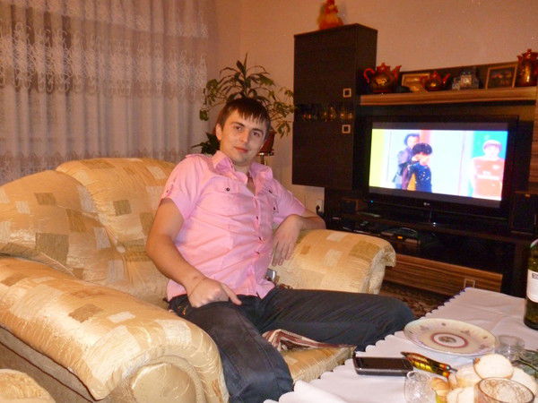 Антон Курепов