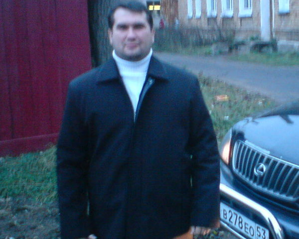 Олег Власов