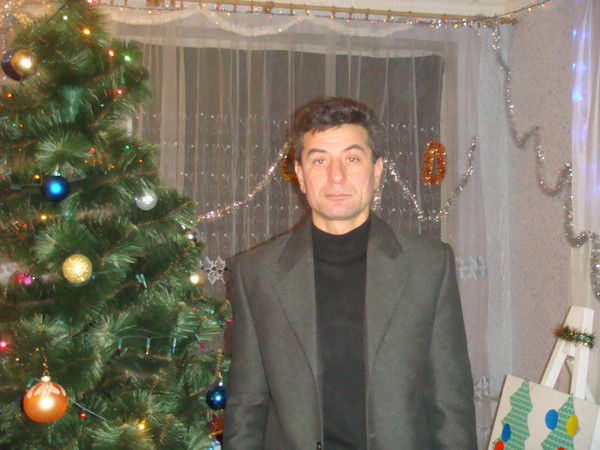 Элънур Гусейнов