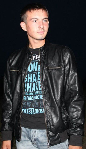 Андрей *********