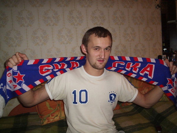 Михаил Иванов