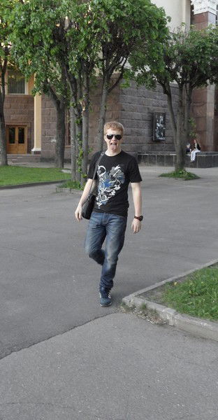 Алекс Клёнов