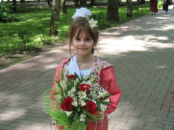 Арина Старинец