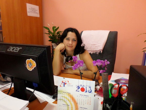 Лёля Хвостова