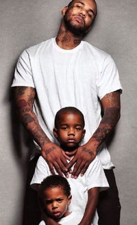 Азамат Мукажанов