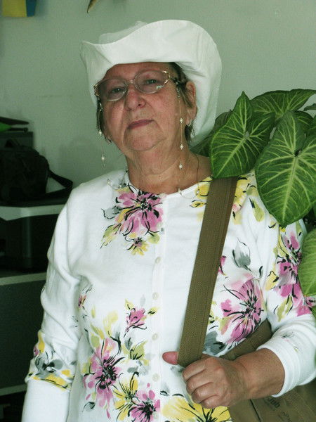 Элла Островская