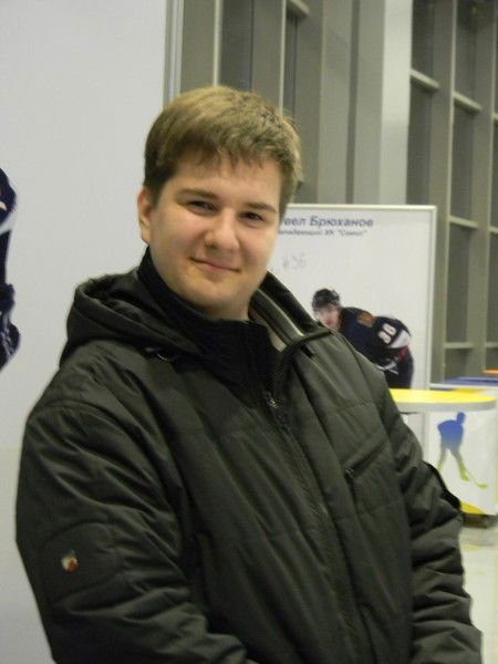 Влад Макаров