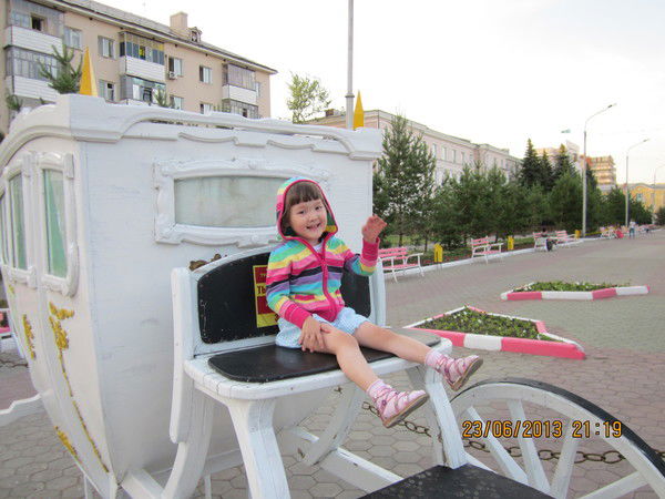 Жарас Сахипов