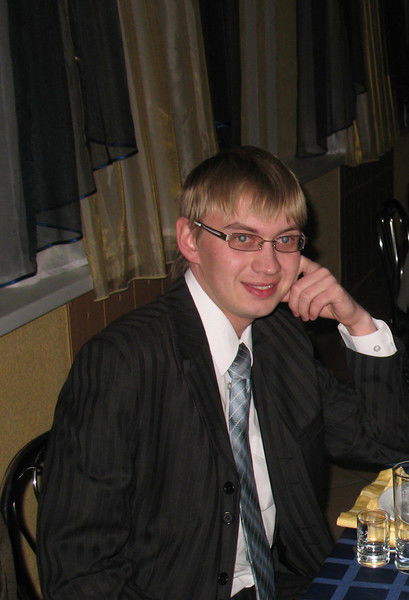 Денис Борисов