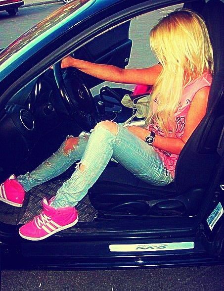 Юля Королева