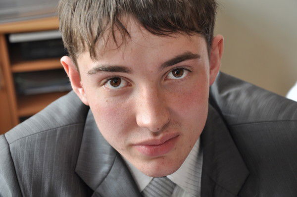 Лёха ............