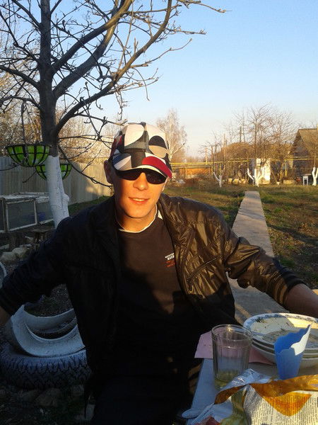 Дамир Хайров