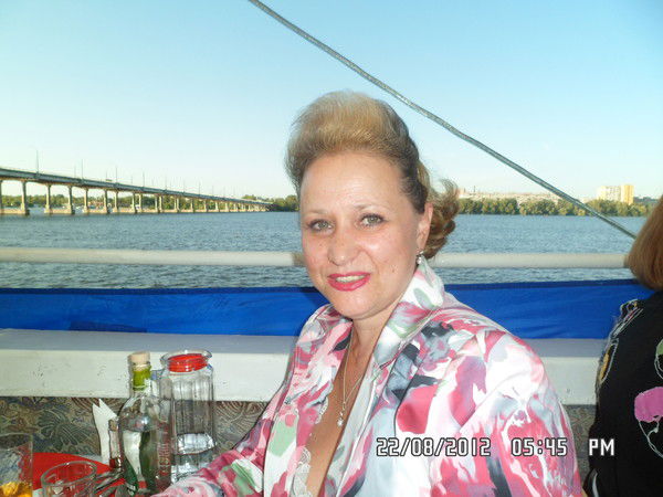 Елена Ставицкая