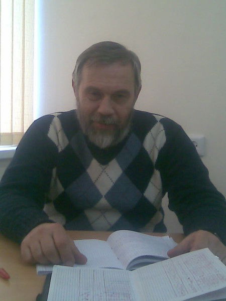 Игорь Левин