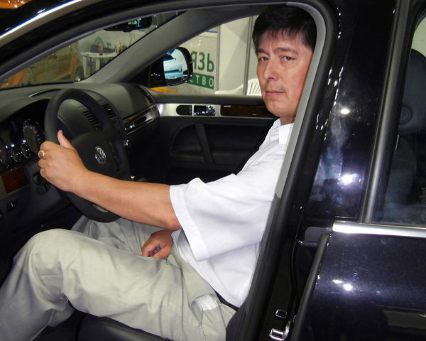 Эдуард Асфандияров