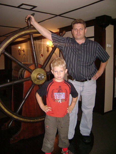 Сергей Артамонов