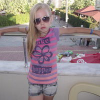 Полина Романова