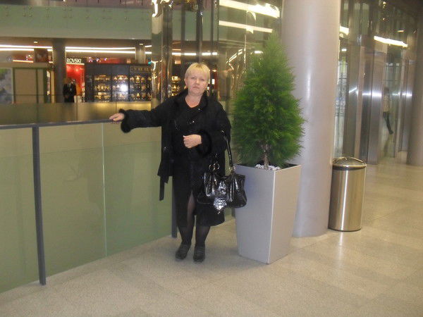 Елена Сухорукова