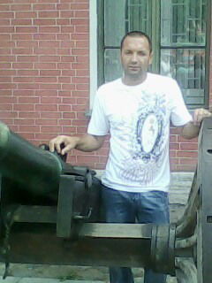 Андрей Момот