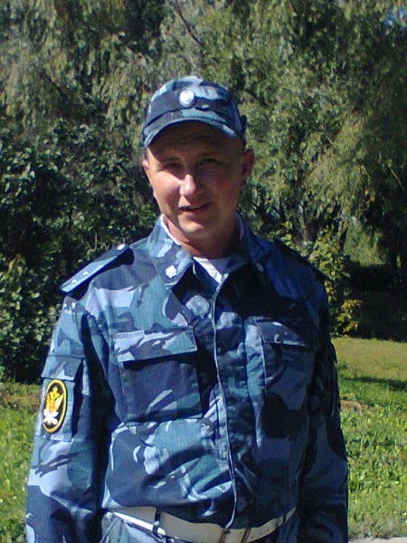 Артем Гузовский