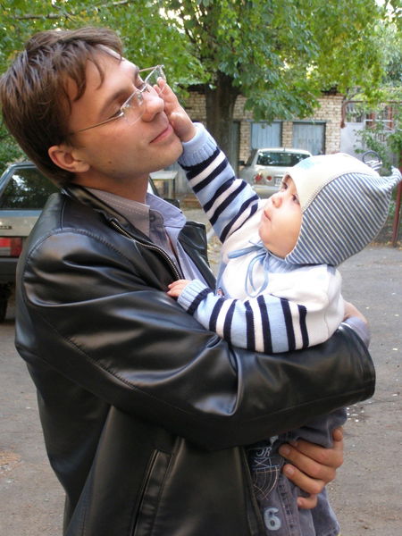 Дмитрий Неустроев