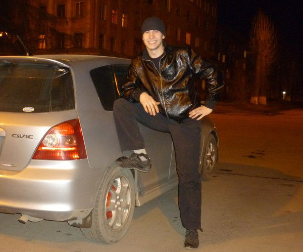 Рома Неженец