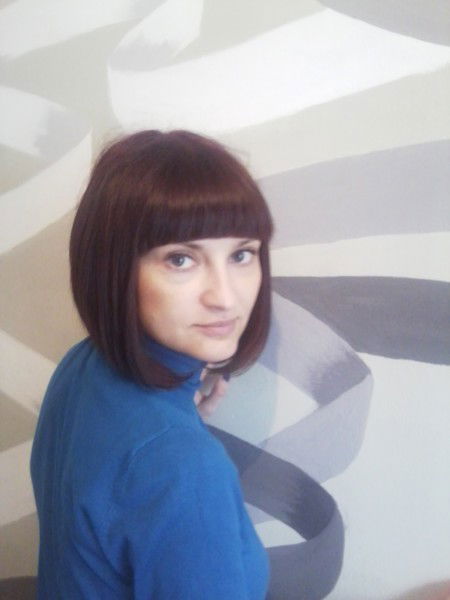 Елена Стеценко