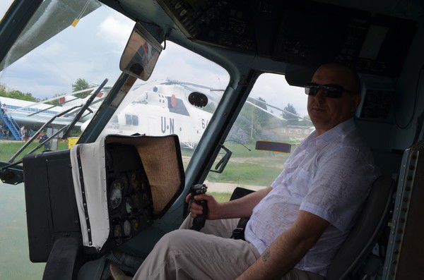 Андрей Тарасов